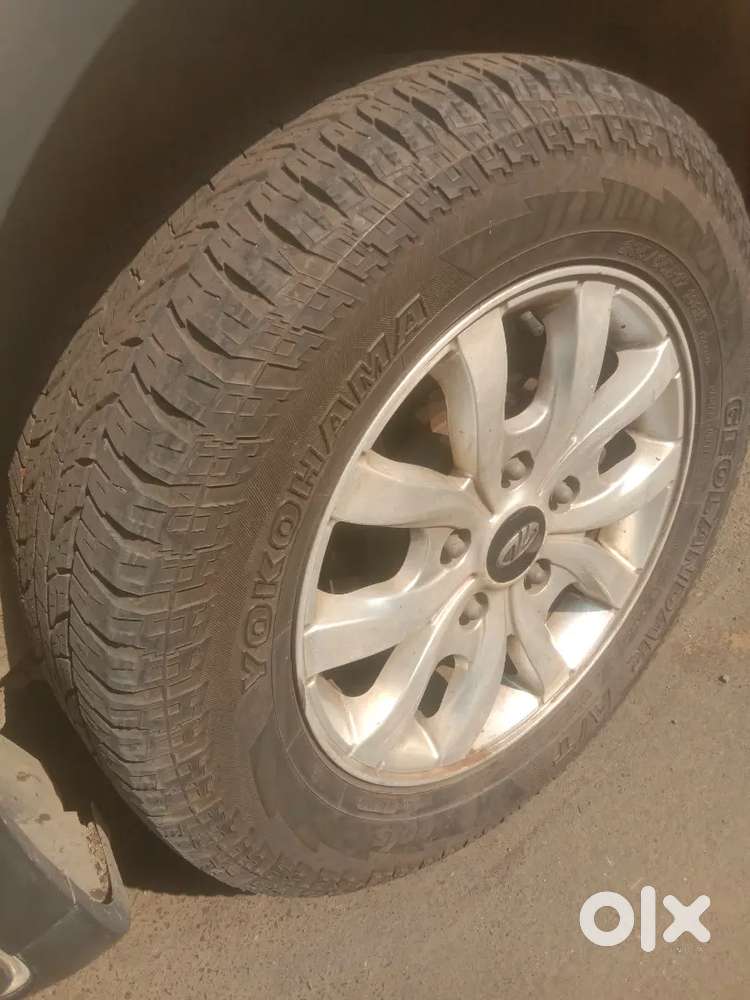 Mahindra Xuv500 2017 Diesel 76000 Km Driven