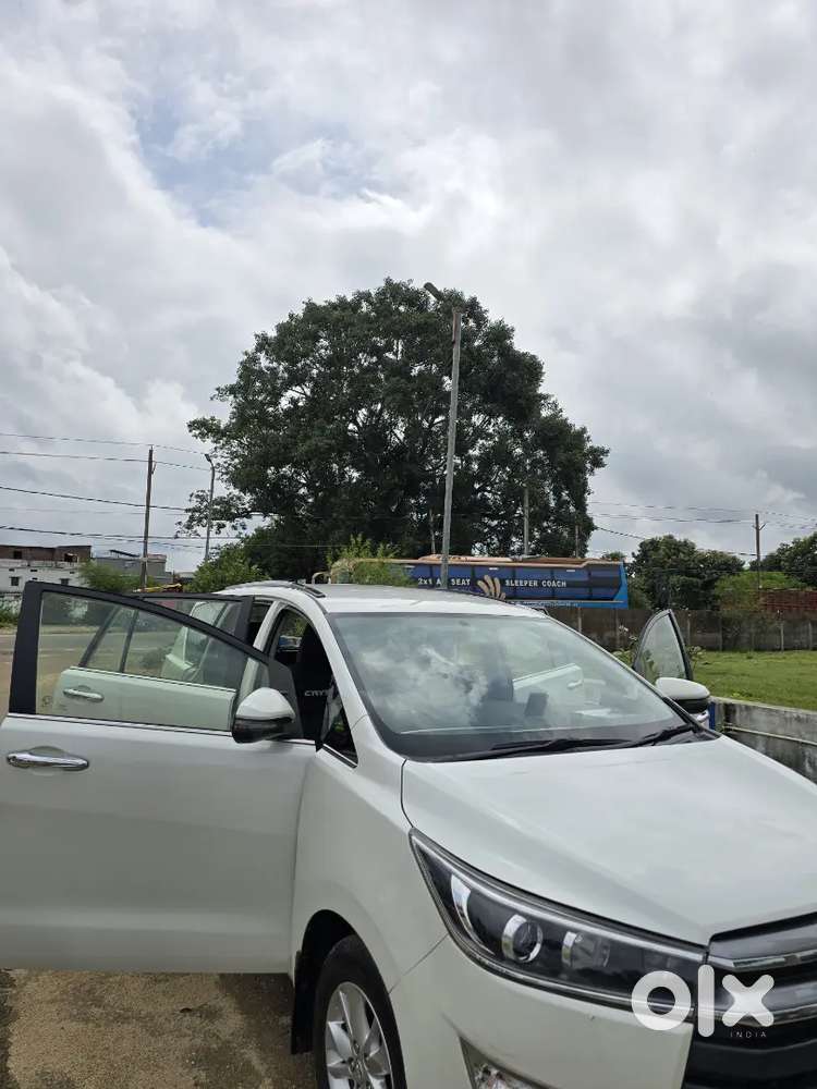 Toyota Innova Crysta 2016 Diesel Mt