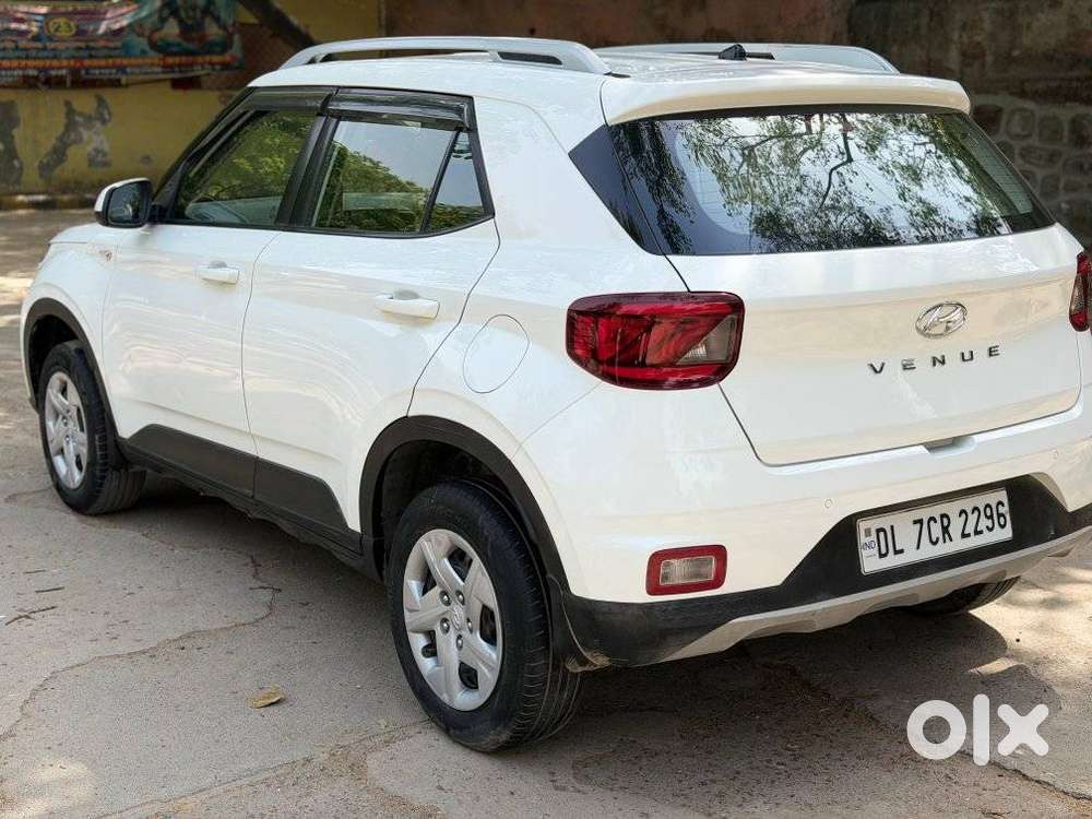 Hyundai Venue S 1.2 Petrol, 2019, Petrol