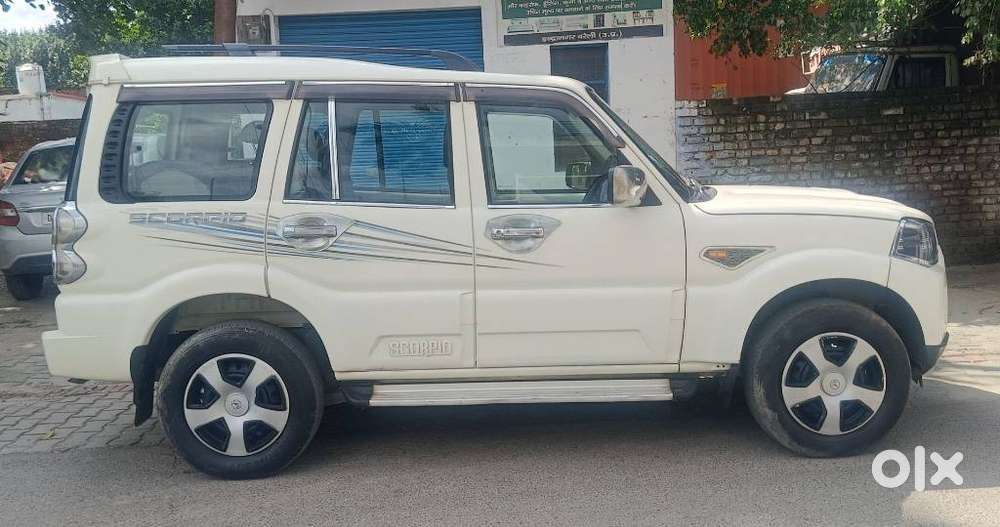 Mahindra Scorpio S4, 2017, Diesel