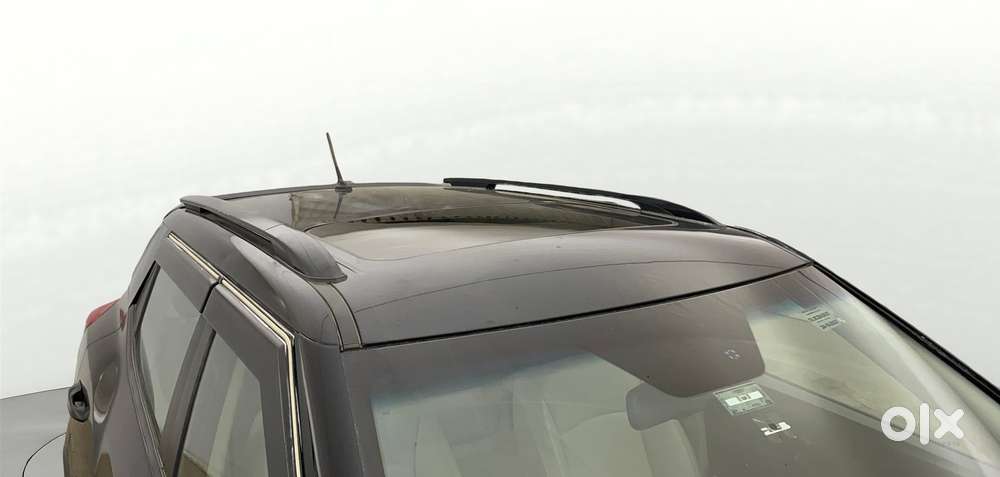 Mahindra Xuv300 W8 Option, 2020, Petrol