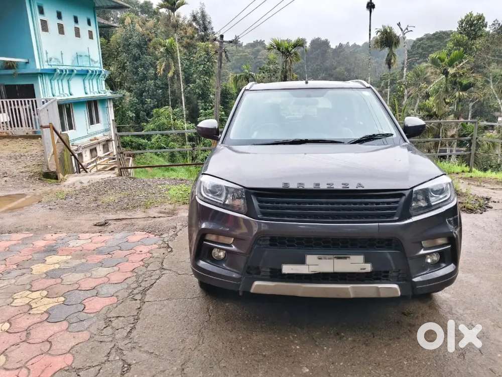 Maruti Suzuki Brezza 2017 Diesel 70000 Km Driven