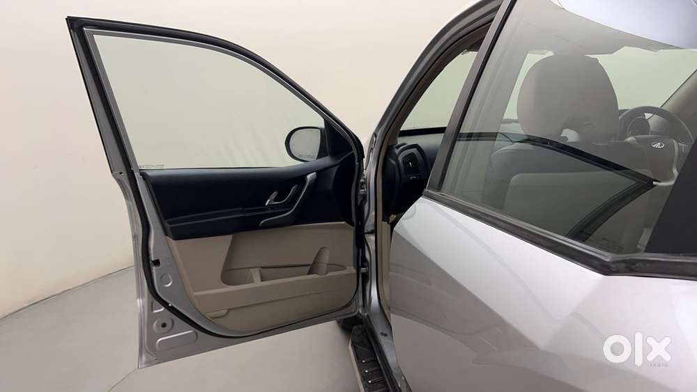 Mahindra Xuv500 W6 At, 2017, Diesel