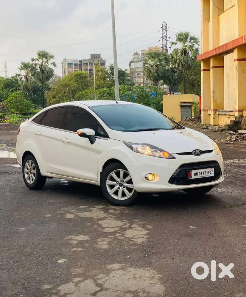 Ford Fiesta Titanium 2013