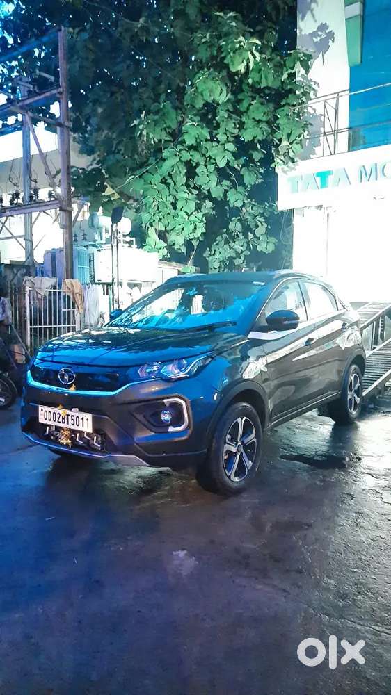 Tata Nexon Petrol 2021