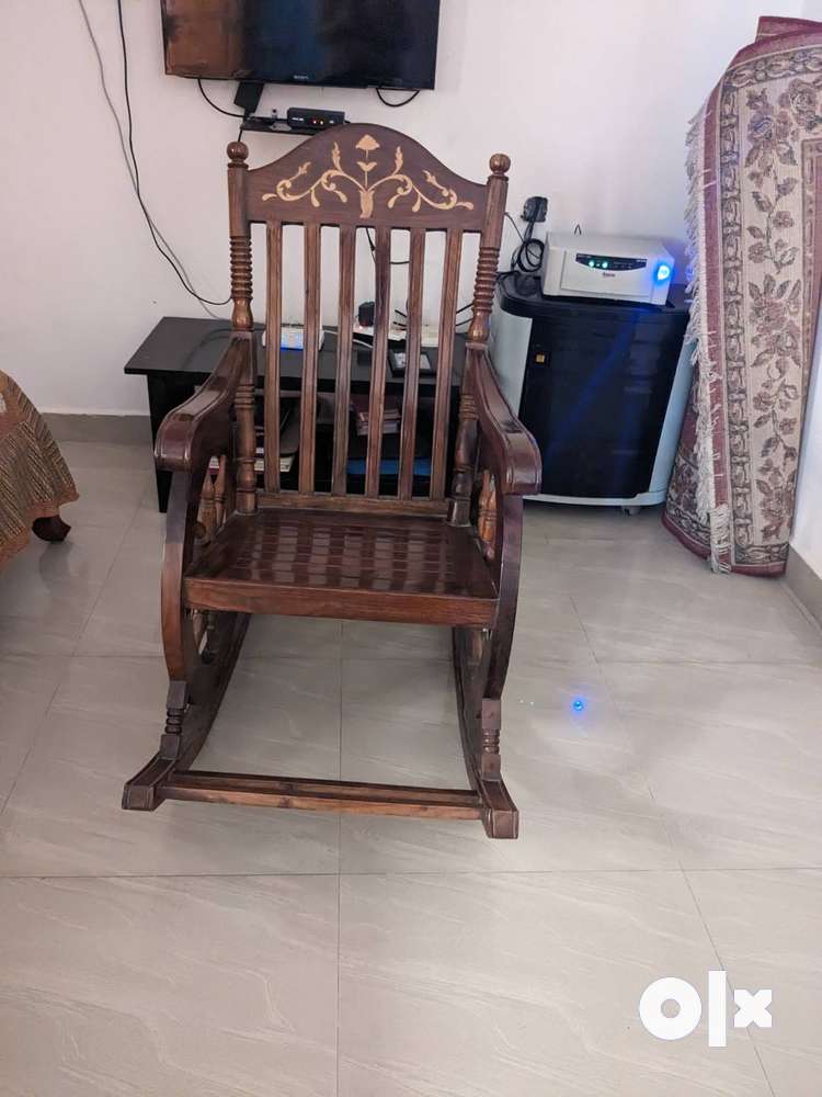 Rocking chair Other Household Items 1758813527