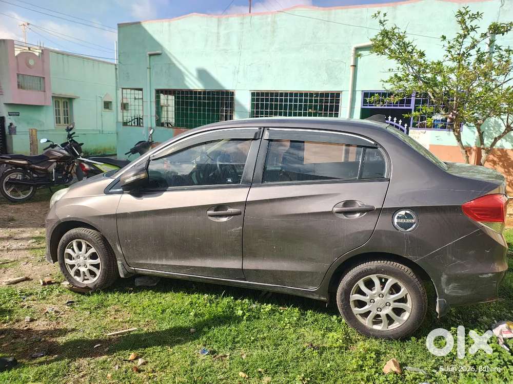 Honda Amaze Top End 2014