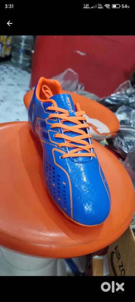 Football boots (size 10) fixed price Men 1799995795