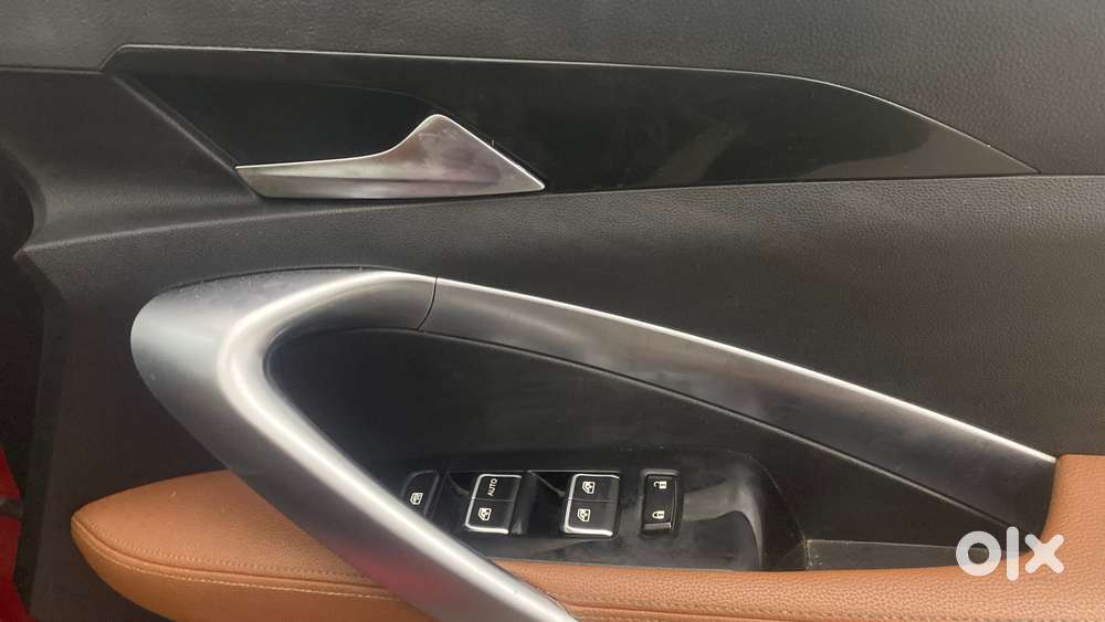 Mg Hector Plus 1.5 Sharp Dct, 2020, Petrol