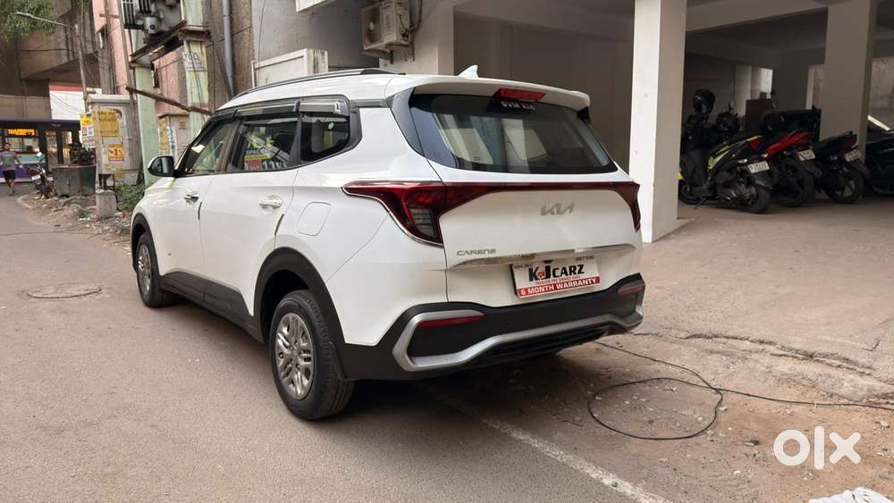 Kia Carens 1.4 Prestige Plus Turbo 7 Str, 2023, Petrol