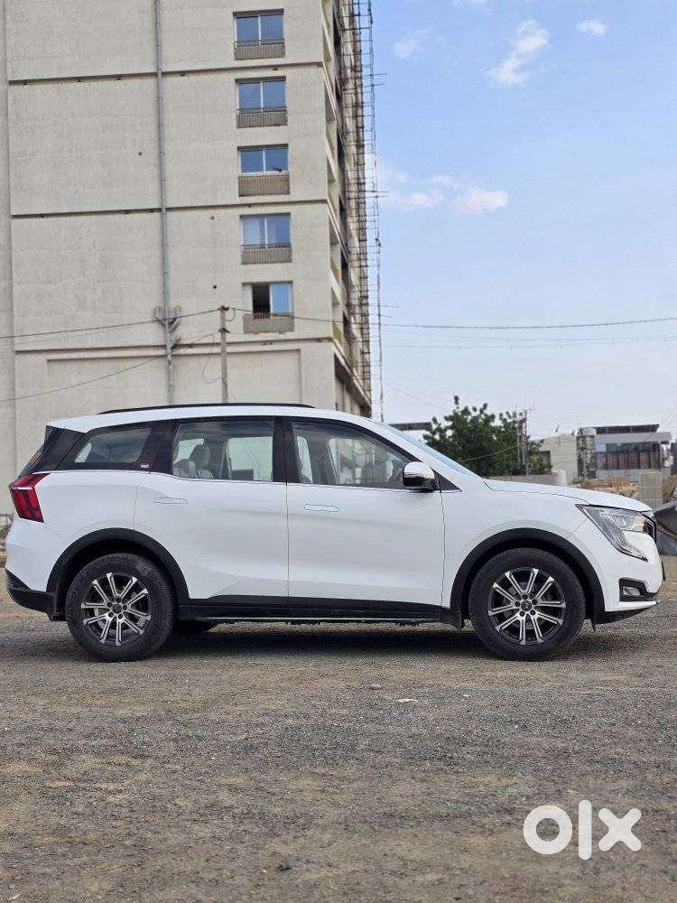 Mahindra Xuv700 2.2 Ax 7 Diesel At Str, 2023, Diesel