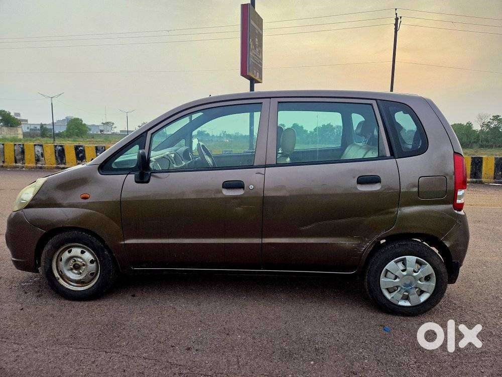 Maruti Suzuki Zen Estilo Lxi Bs Iv, 2010, Petrol