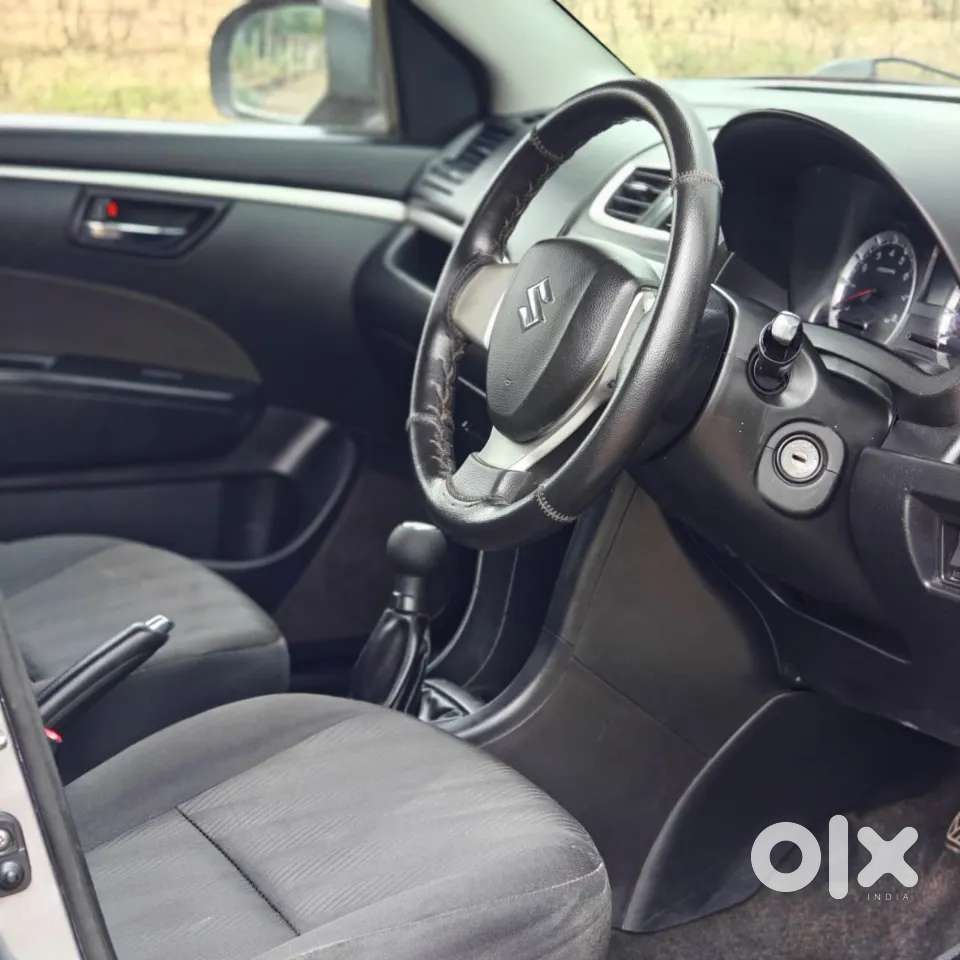 Maruti Suzuki Swift Vxi, 2012, Petrol