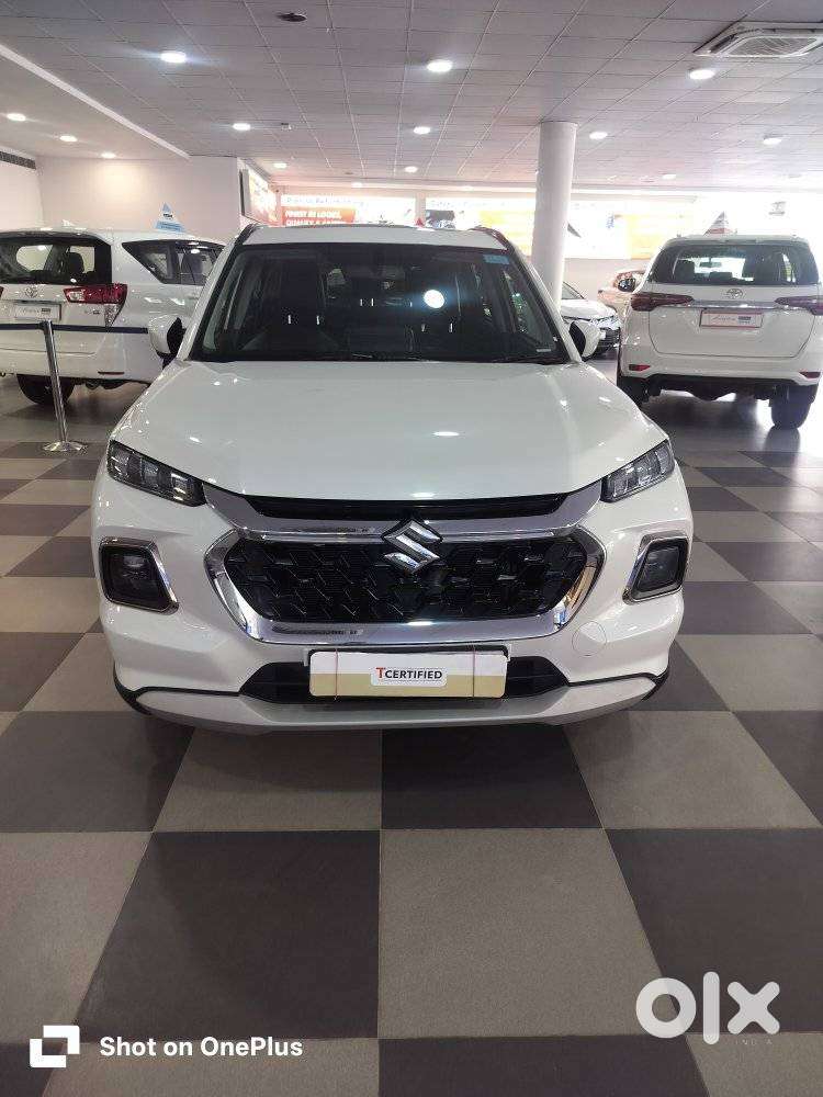 Maruti Suzuki Grand Vitara 1.5 Alpha Smart Hybrid At, 2023, Petrol