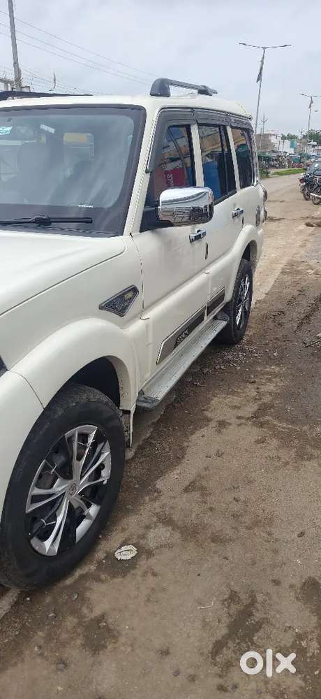 Mahindra Scorpio 2020 Diesel Well Maintained