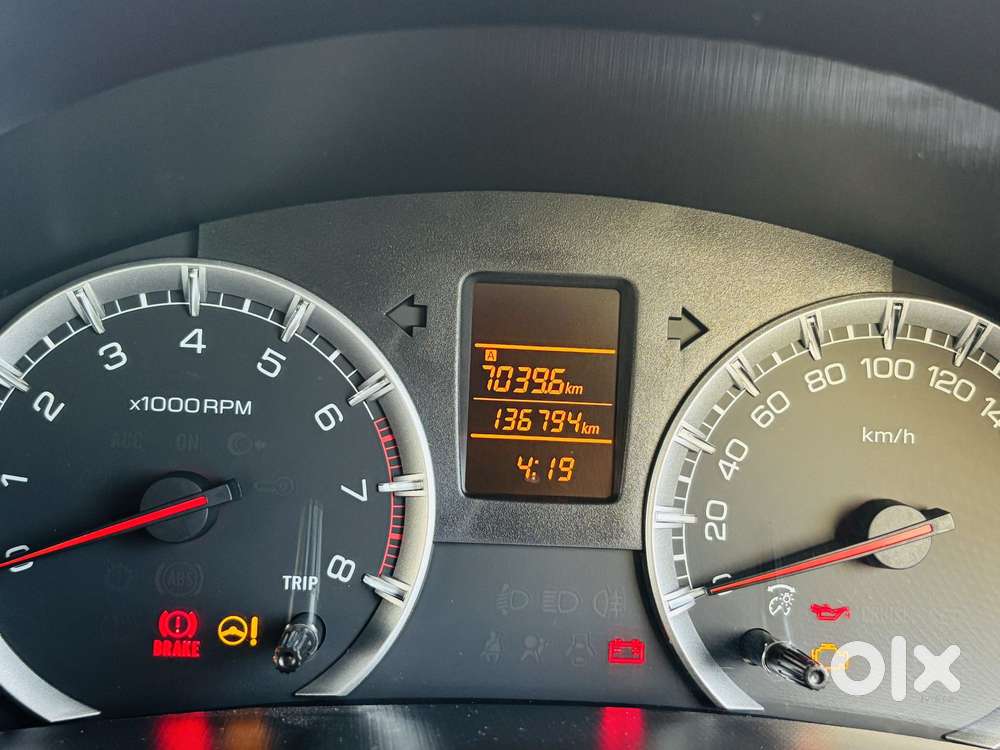 Maruti Suzuki Swift Vxi With Abs, 2016, Petrol