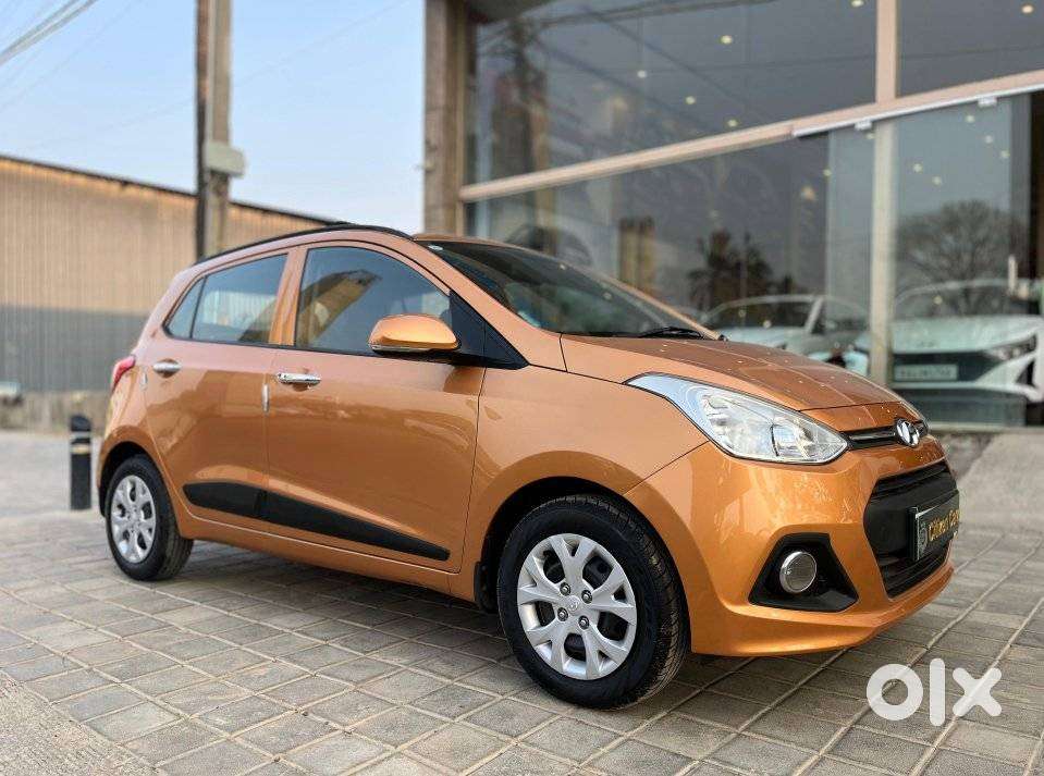 Hyundai Grand I10 Sportz, 2013, Petrol