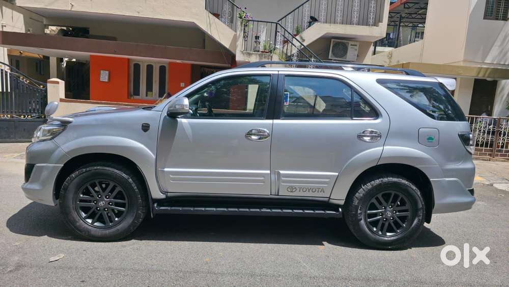 Toyota Fortuner 3.0 4x4 Automatic, 2015, Diesel