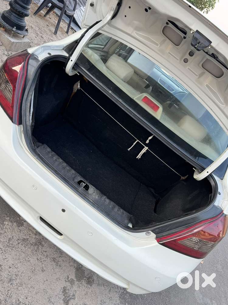 Maruti Swift Dzire 2014