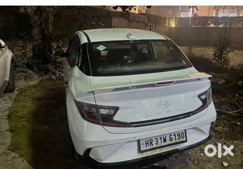 Hyundai Aura Cng & Hybrids 145000 Km Driven