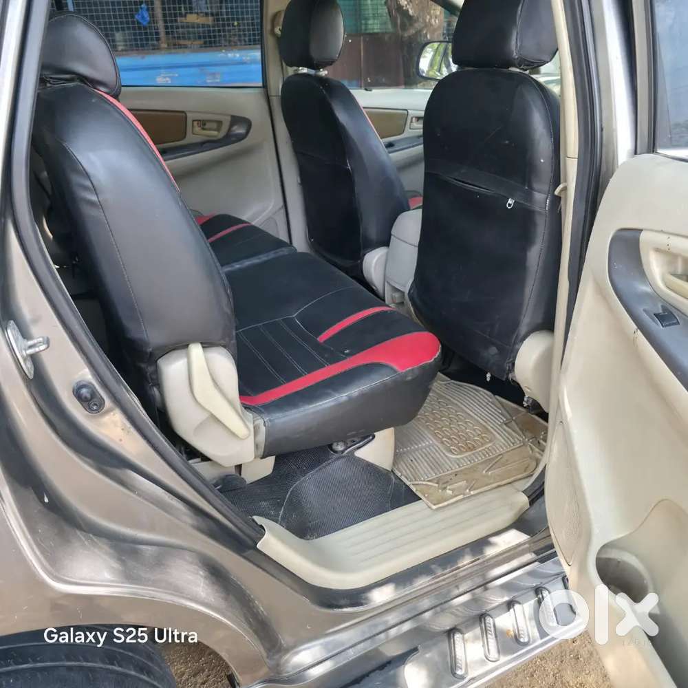 Toyota Innova 2013 Diesel 210000 Km Driven
