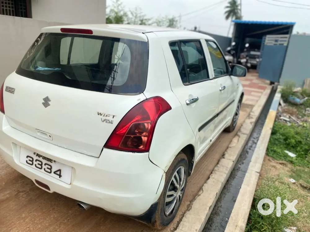 Maruti Suzuki Swift Ldi 2010