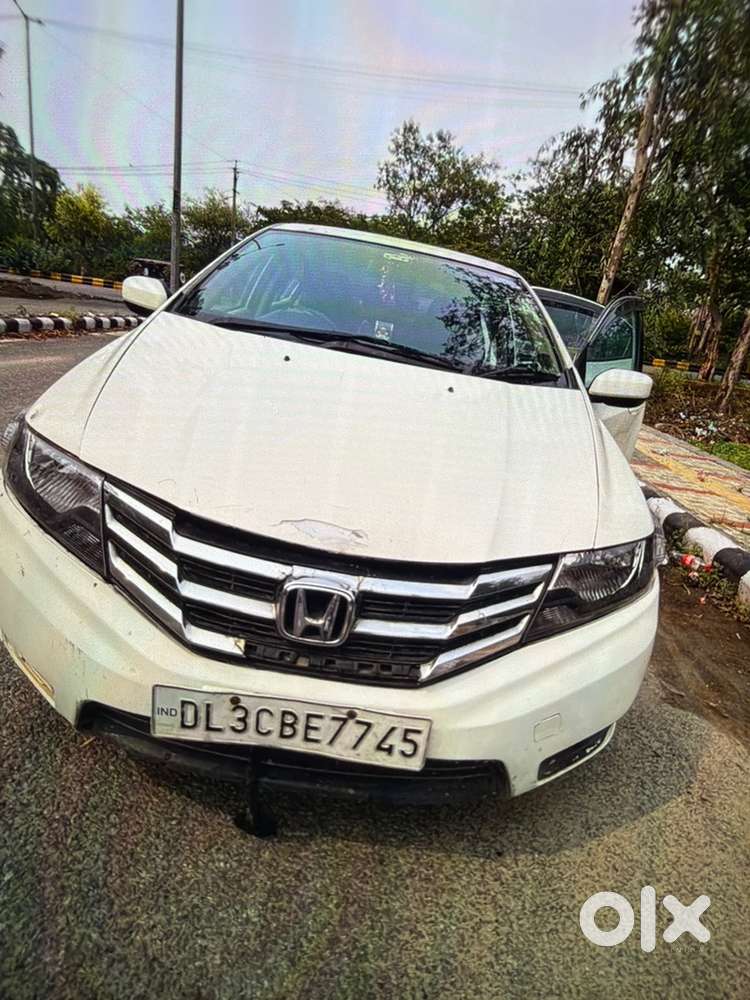Honda City Hybrid 2013