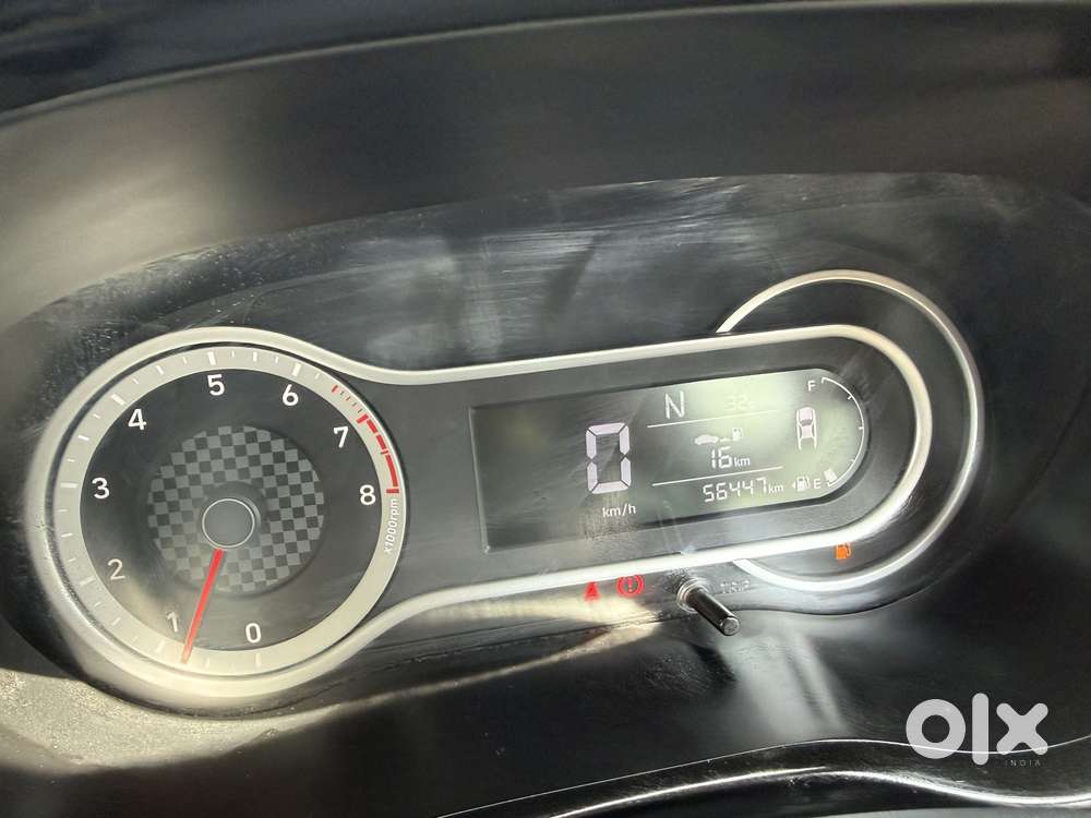 Hyundai Grand I10 Nios Sportz 1.2 At, 2021, Petrol