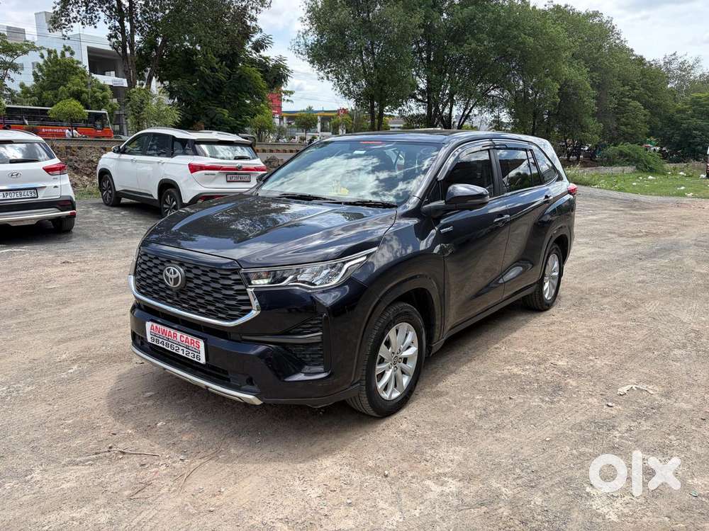 Toyota Innova Hycross 2.0 Vx Hybrid 7 Str, 2023, Diesel