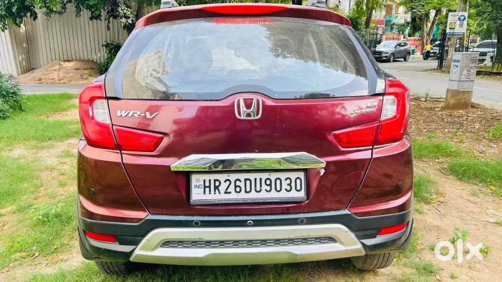Honda Wr-v 2018 Dec  Manual Petrol Car Smt Less Driven