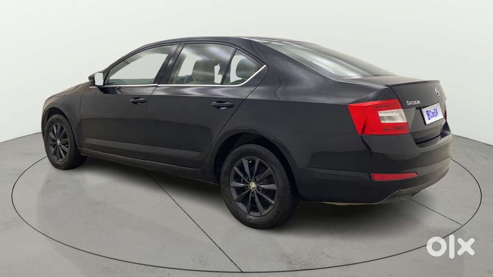 Skoda Octavia 1.8 Elegance Tsi At, 2015, Petrol