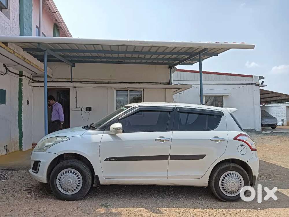 Maruti Suzuki Swift Vxi 2016