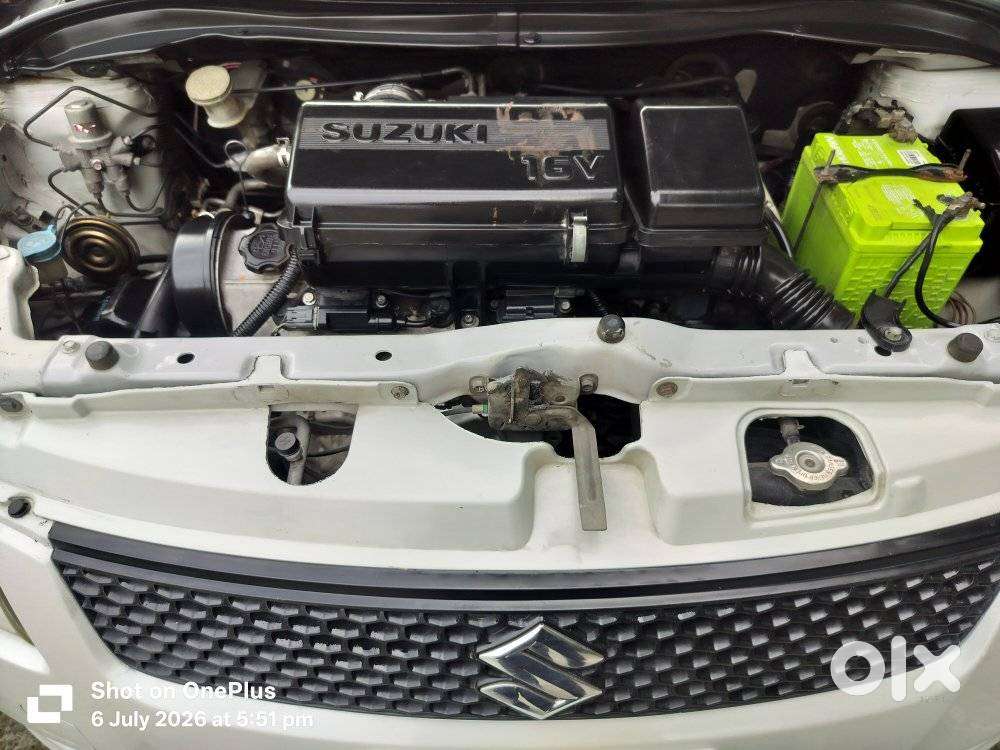 Maruti Suzuki Swift Vxi + Manual, 2010, Petrol