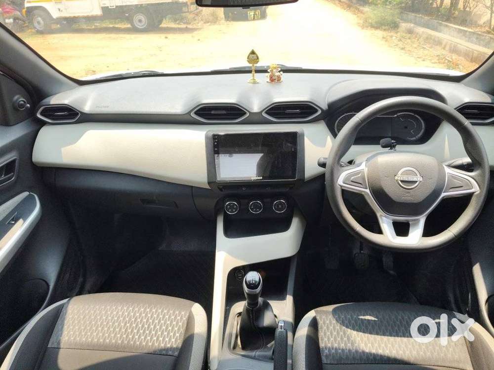 Nissan Magnite, 2023, Petrol