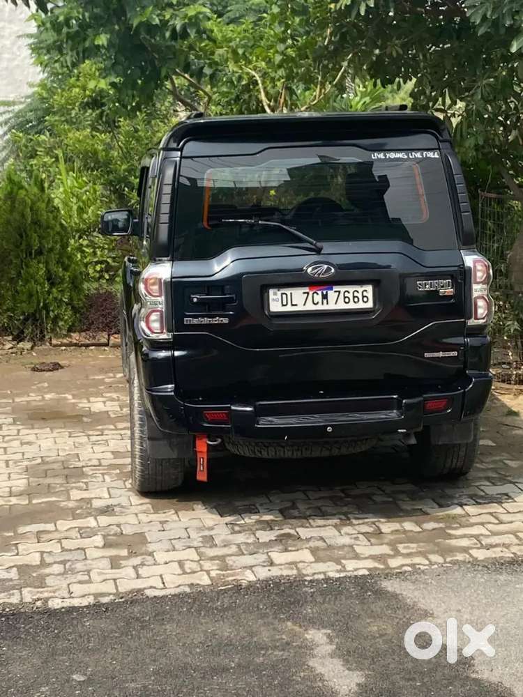 Mahindra Scorpio 2017 Diesel Well Maintained
