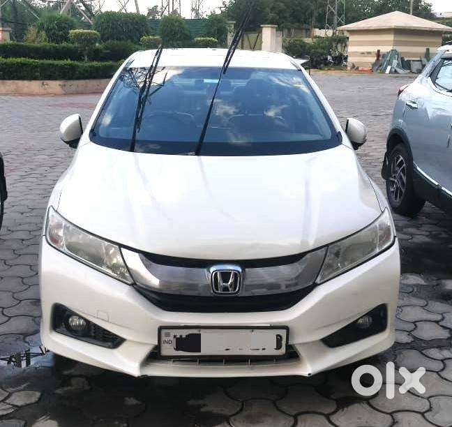 Honda City  1st Owner  Single Hand  Honda Service Record  Accident