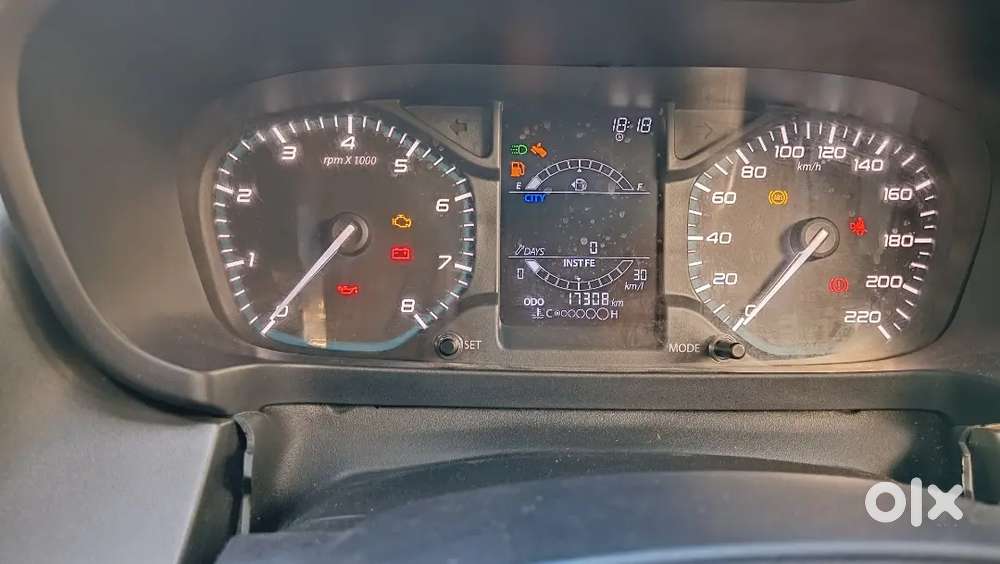 Tata Altroz 2023 Petrol Well Maintained