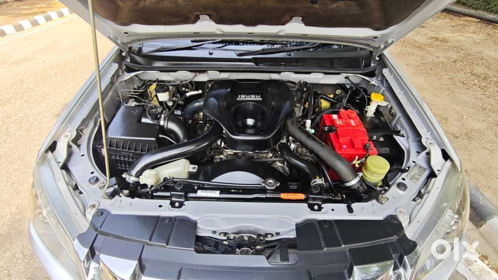 Isuzu D-max V-cross 4x4, 2017, Diesel
