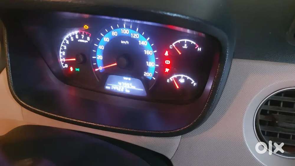 Hyundai Xcent Plus 2018 Manual Petrol
