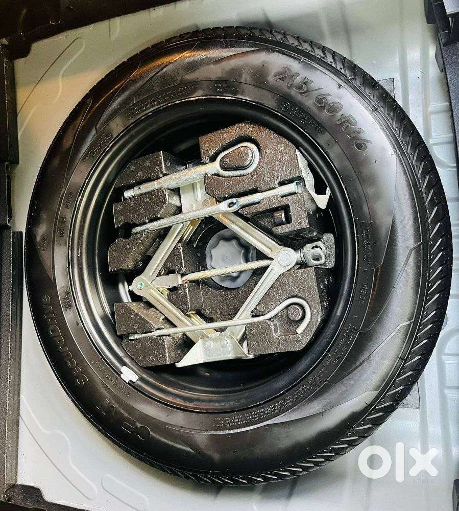 Mg Astor 1.3 Savvy Turbo At S Red, 2023, Petrol