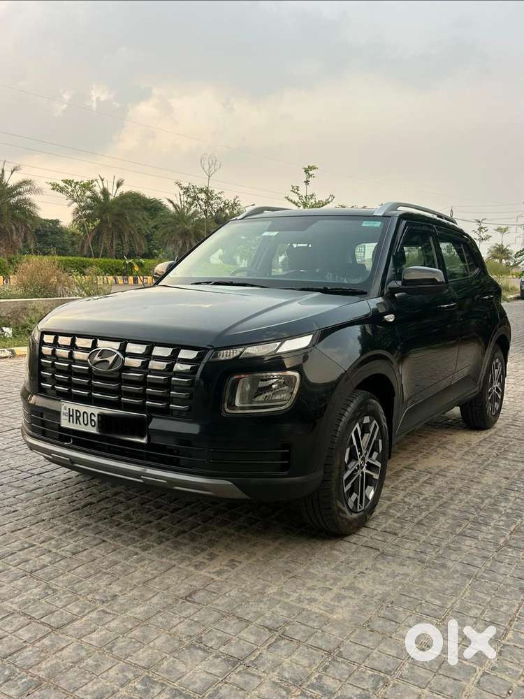 Hyundai Venue S Plus Mt 1.2 Kappa, 2024, Petrol