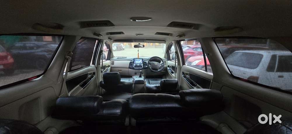 Toyota Innova 2010 Diesel - Fully Modified  8-seater  Excellent