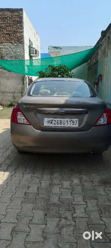 Nissan Sunny Xv D 2012