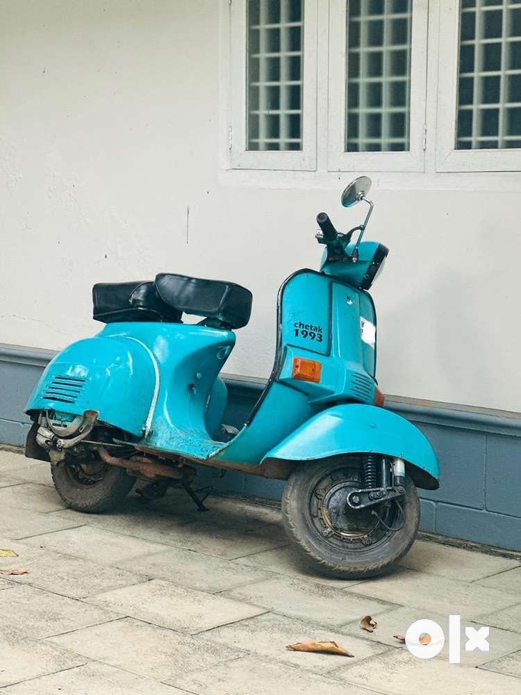 Bajaj chetak chethak Scooters 1754074126