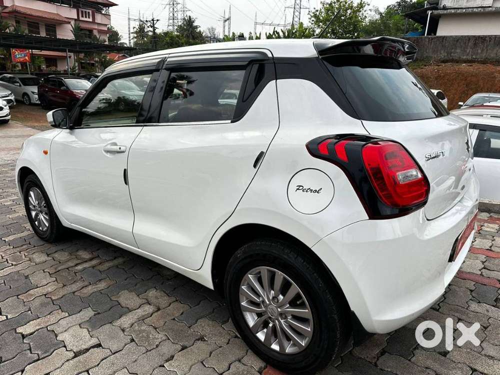 Maruti Suzuki Swift Vxi + Manual, 2019, Petrol