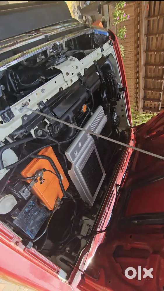 Mitsubishi Pajero ,clean Engine Room With No Accident History