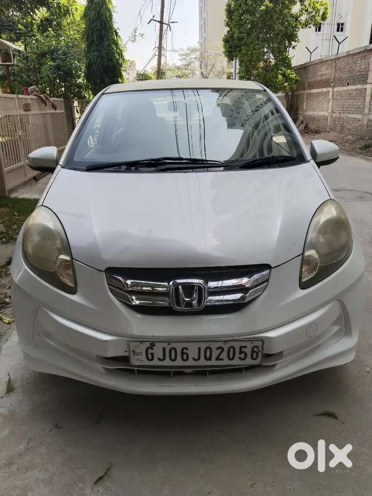 Honda Amaze 2016 Diesel Well Maintained