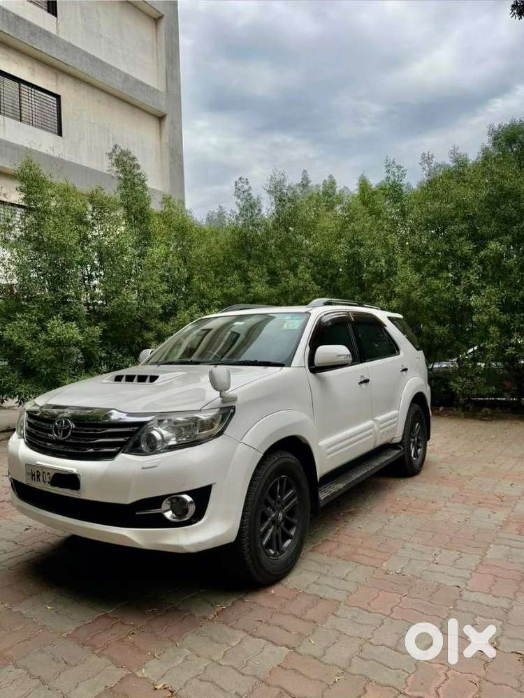 Toyota Fortuner 3.0 4x2 Automatic, 2015, Diesel