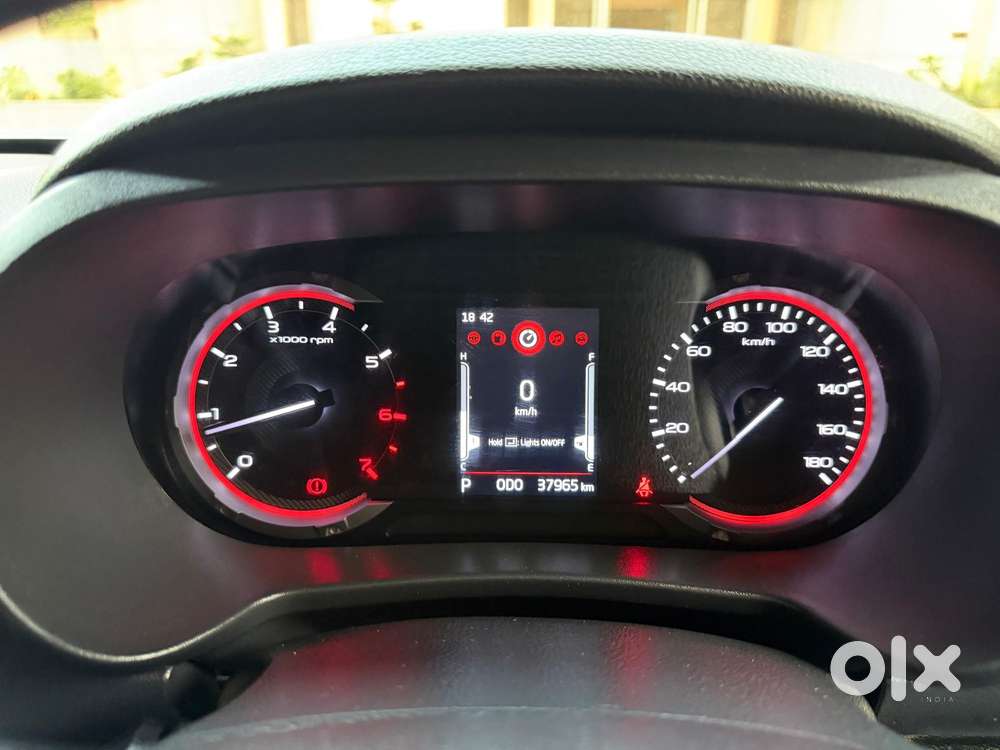 Mahindra Thar Lx Hard Top Petrol At Rwd, 2023, Petrol