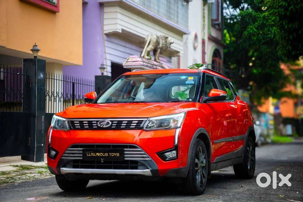 Mahindra Xuv300 W8 Option, 2020, Petrol